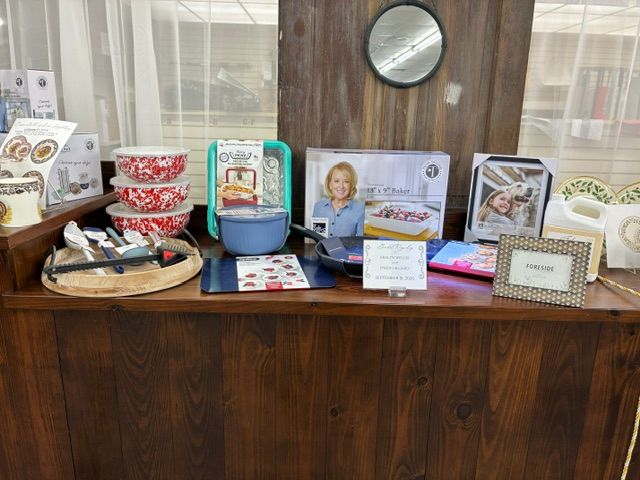 Bralyn Welch & Owen Gilliard registry gift selection 1