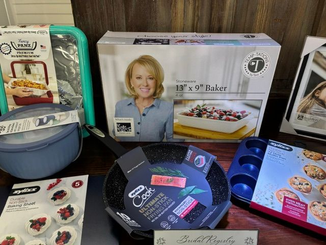 Bralyn Welch & Owen Gilliard registry gift selection 3